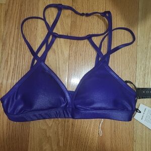 5. NWT KORAL CAPTIVATE VERSATILITY BRA IN ULTRAMARINE SIZE XS